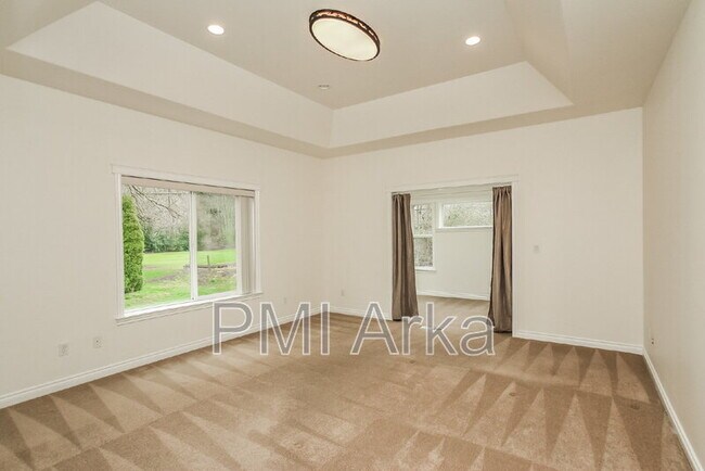 Building Photo - 3504 Buckingham Ct SE