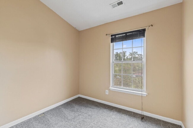 Building Photo - 4613 Harrier Way