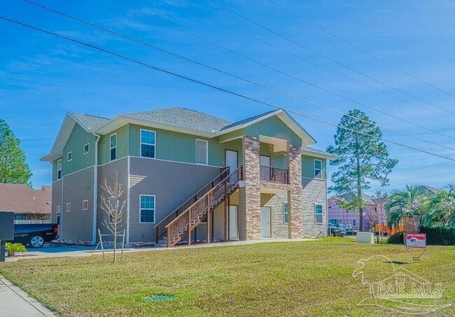 Building Photo - 542 S 72nd Ave