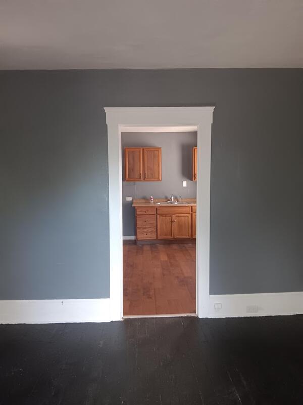 Building Photo - 1137 E 66th St