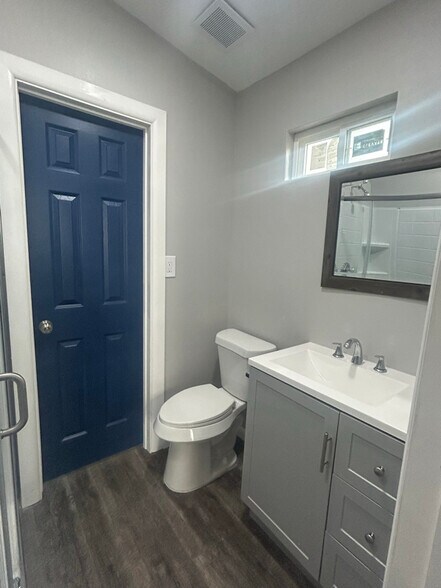 Building Photo - 8413 Jaime Cavazos St