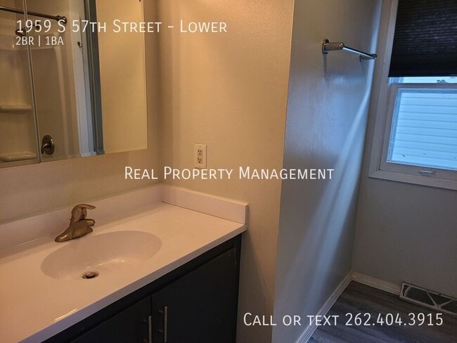 Building Photo - 1959 S 57th St