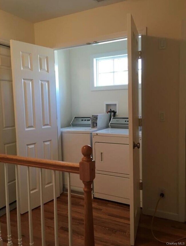 Building Photo - 3 Old Tomahawk St