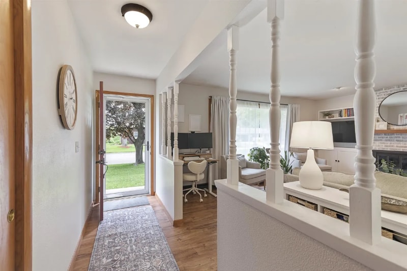 Building Photo - 810 Suffolk Dr