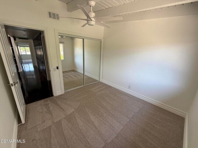 Building Photo - 914 Dunbar Ln