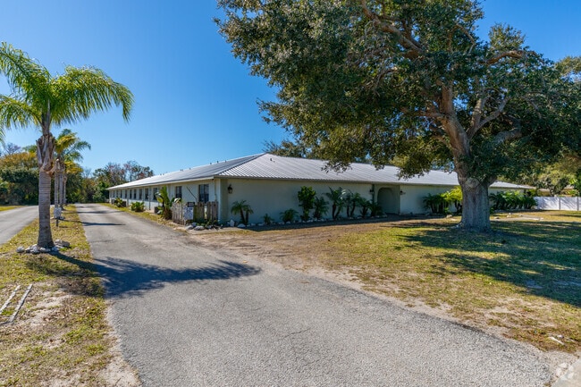 Building Photo - Royal Spanish Villas