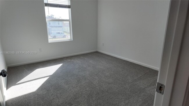 Building Photo - 10722 NW Moon Rise Ln