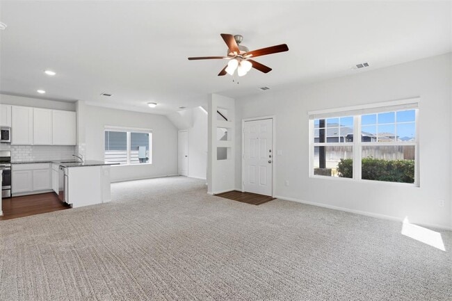 Building Photo - 141 Everglades Dr