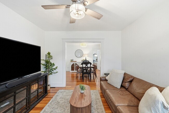 Building Photo - 31 Quimby St
