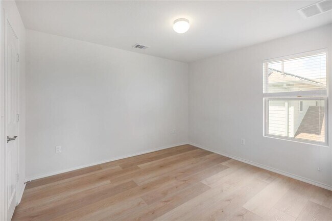 Building Photo - 10205 Gertrudis Lp