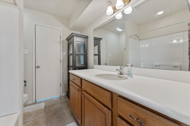 Building Photo - 4206 Law St