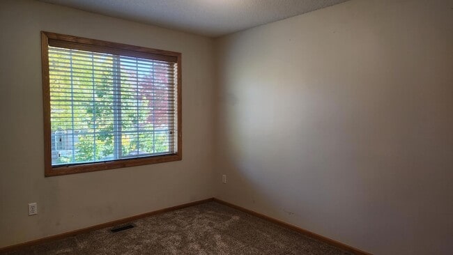 Building Photo - 5187 207th St N