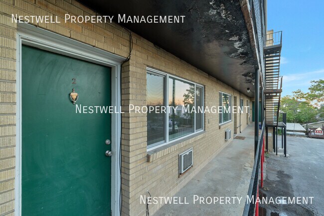 Building Photo - 356 S 1200 E