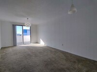 Building Photo - Modern 1BR/1BA Condo with Stainless Steel Appliances – Downtown Miami