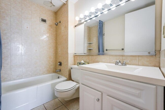 Building Photo - 7000 JFK Blvd E