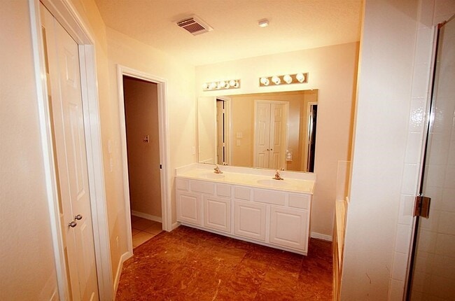 Building Photo - 22119 Torricelli Ln