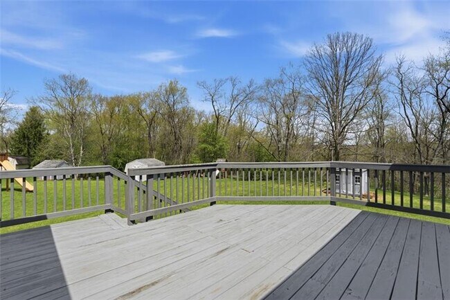 Building Photo - 108 Whitney Dr