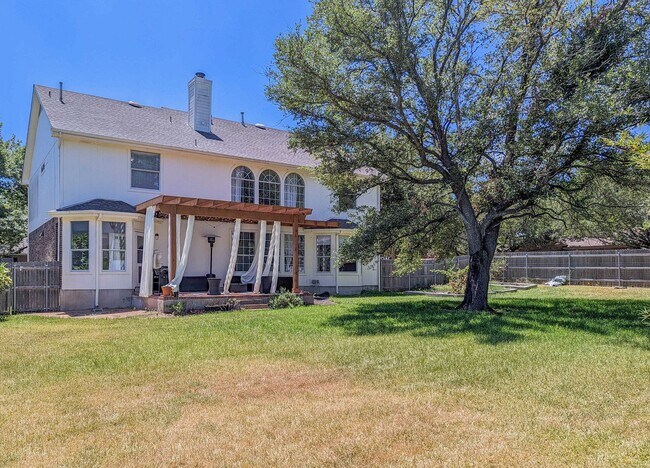 Building Photo - Stylish 4-Bed, 3.5-Bath Rental with Great ...