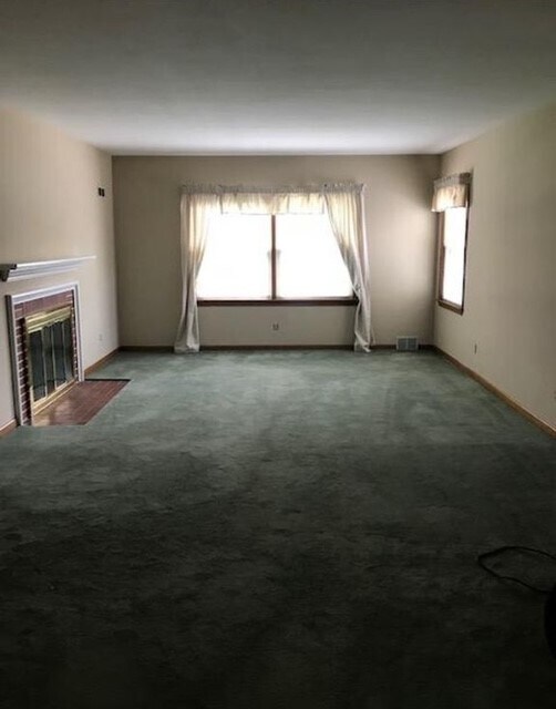 Building Photo - 1706 Ravinia Rd