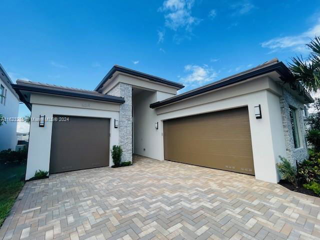 Building Photo - 8319 Royal County Down Rd