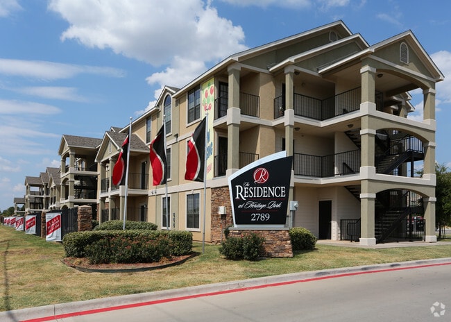 Building Photo - The Residence at Heritage Park