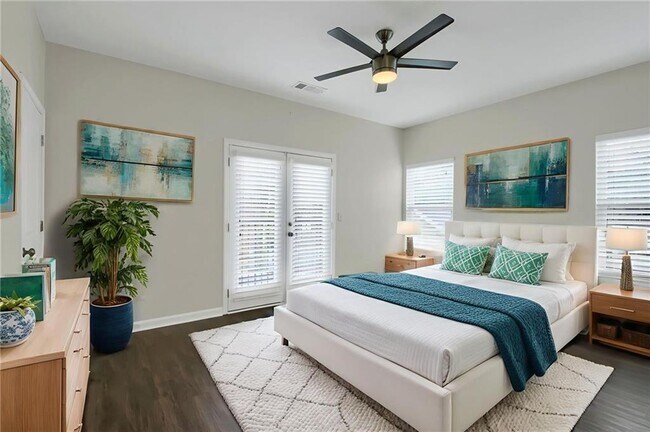 Building Photo - 2042 Bolton Rd NW