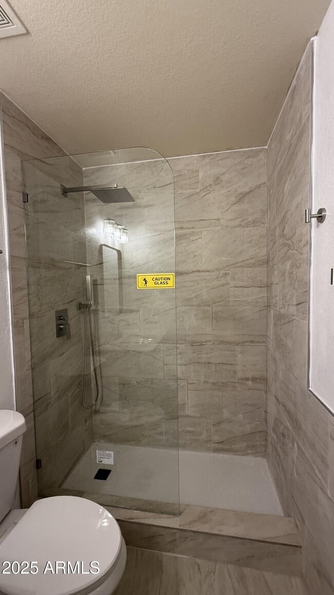 Building Photo - 5109 N 125th Dr