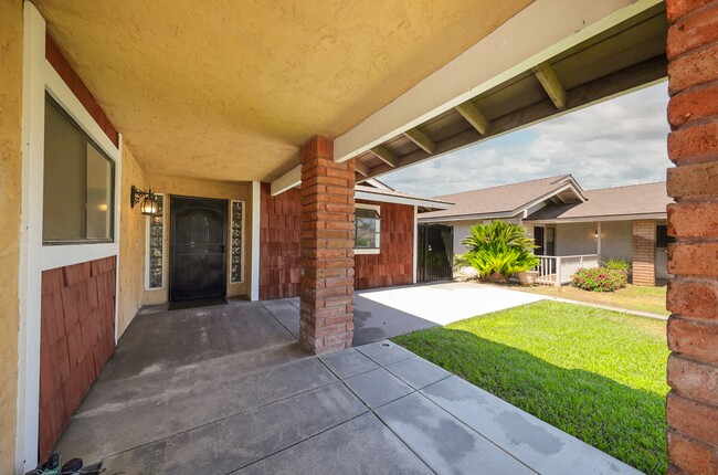 Building Photo - 4304 Milo Ave