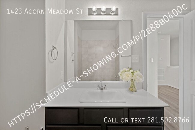 Building Photo - 1423 Acorn Meadow St