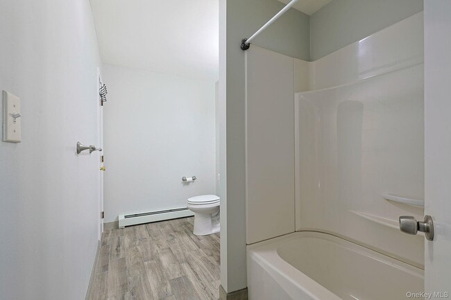 Building Photo - 293 Sinsabaugh Rd