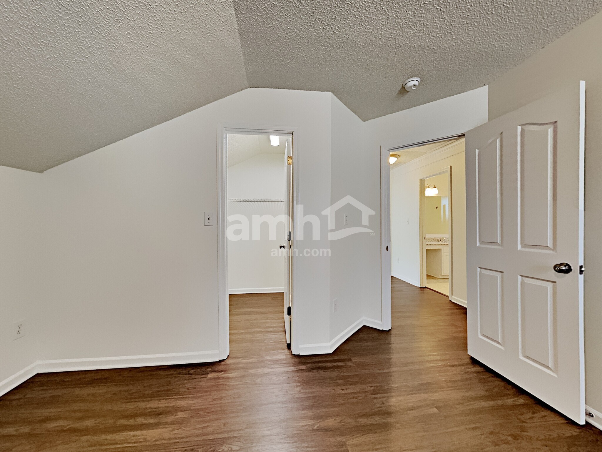 Building Photo - 6832 Alydar Ct