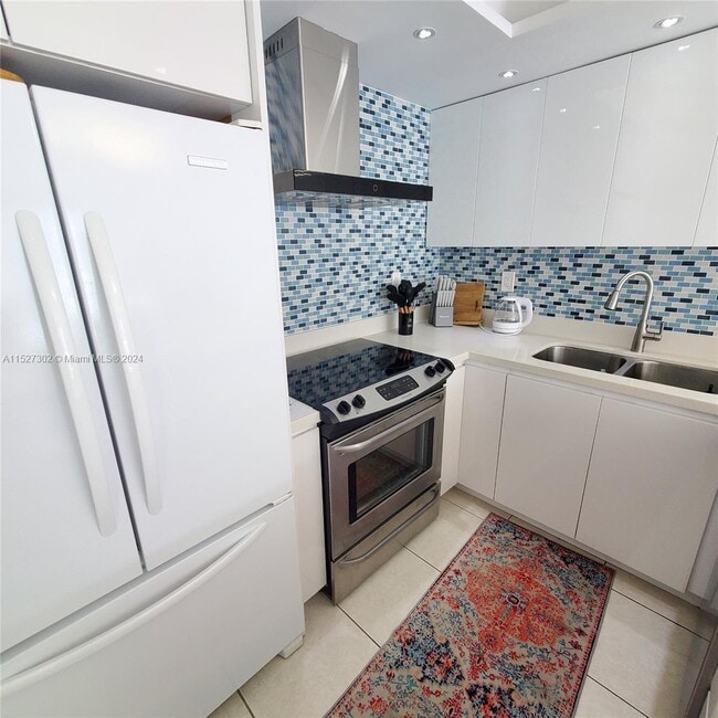 Building Photo - 401 Ocean Dr