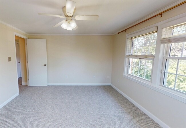 Building Photo - 2 McDewell Ave