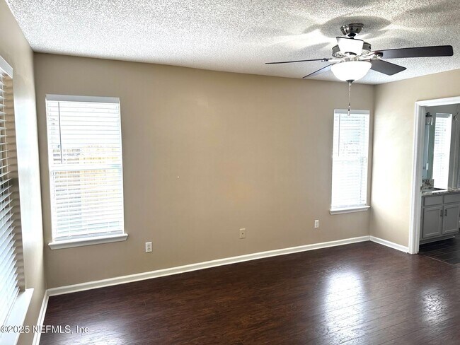 Building Photo - 229 Nadia Michelle Ct N