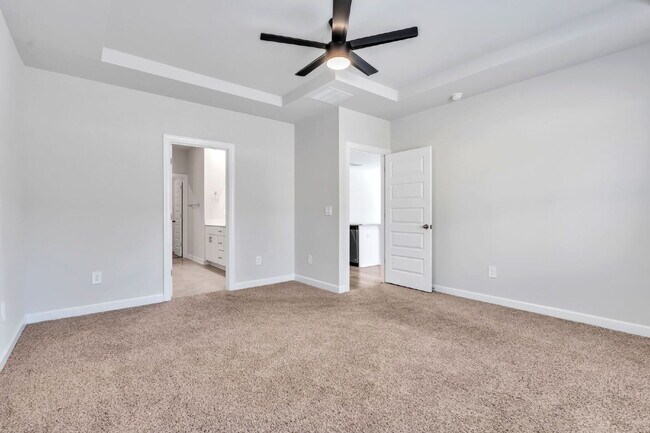 Building Photo - Like New 3BR/2BA Home is Woodruff, SC  **$1995/mo rent