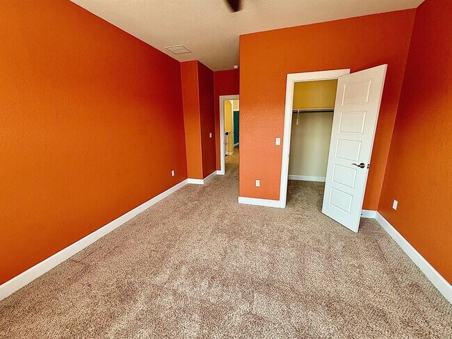 Building Photo - 9605 Brians Path