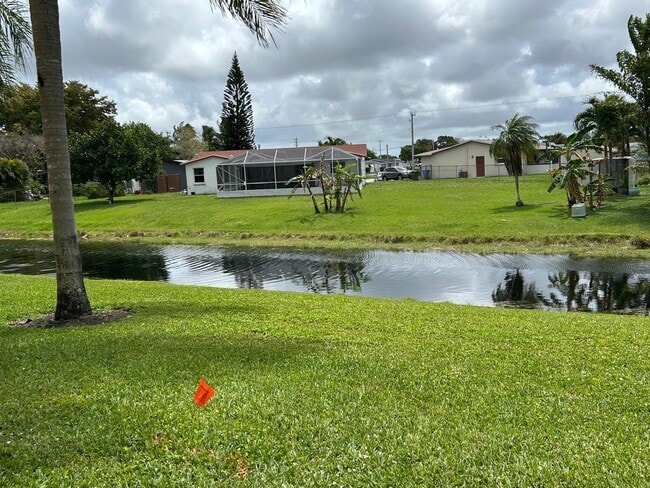 Building Photo - 6670 Royal Palm Blvd