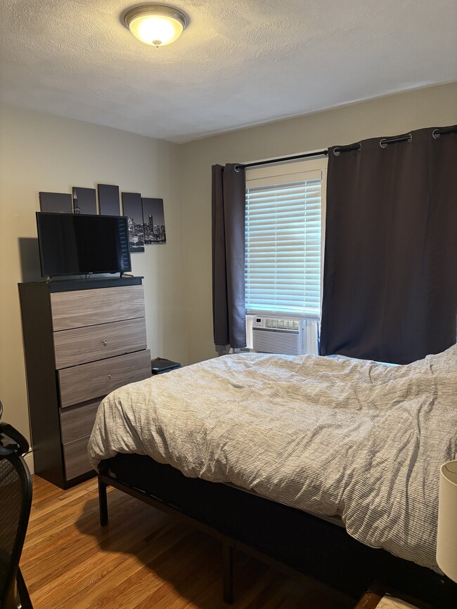 Building Photo - 51 Algonquin Rd