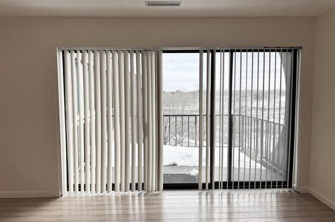 Balcony - 1004 Paradise Rd