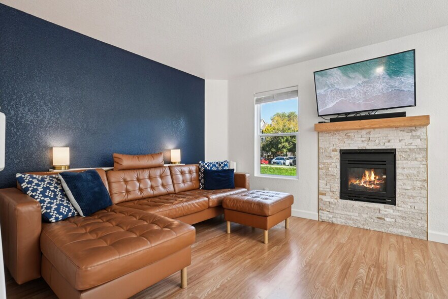 Cozy up to the fireplace this winter - 941 Reynolds Farm Ln
