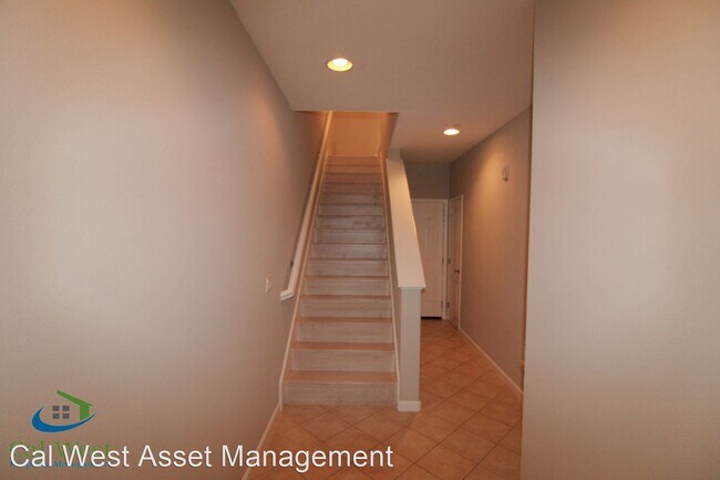 Building Photo - 4 br, 3 bath House - 1203 Westbury Drive