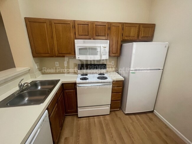 Building Photo - 3607 McCuiston Rd