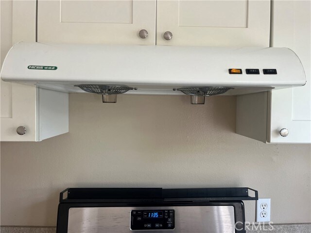 Building Photo - 40 Timber Run