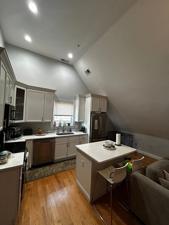 Building Photo - 89 Wachusett St