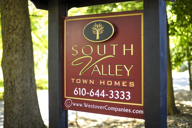 Welcome Sign - Paoli Place South Valley Townhomes