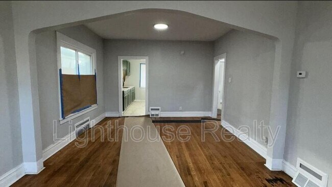 Building Photo - 4216 Jefferson St