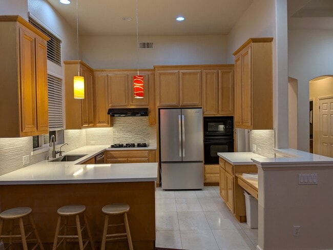 Building Photo - 3980 Avignon Ln