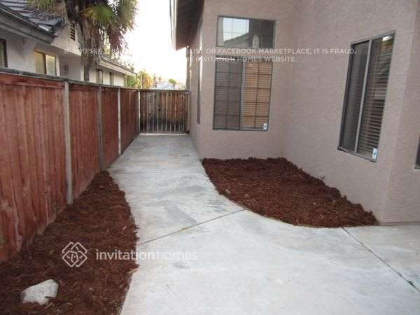 Building Photo - 1471 Keepsake Ln