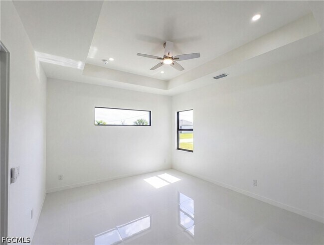 Building Photo - 4402 NW 34th Terrace