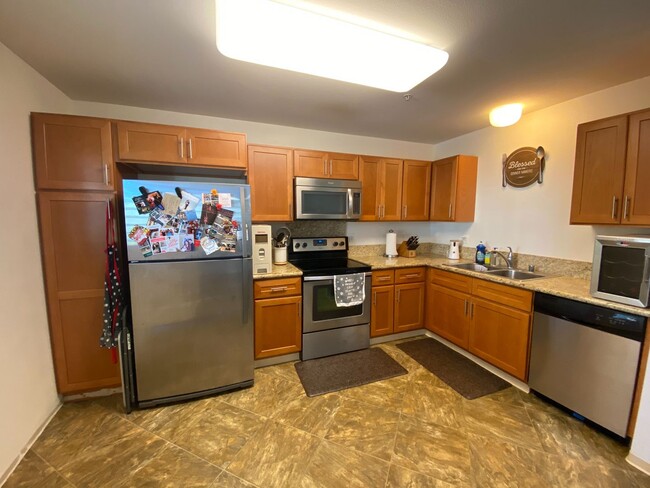 Building Photo - For Rent - [Kealakai at Kapolei] 91-1039 K...